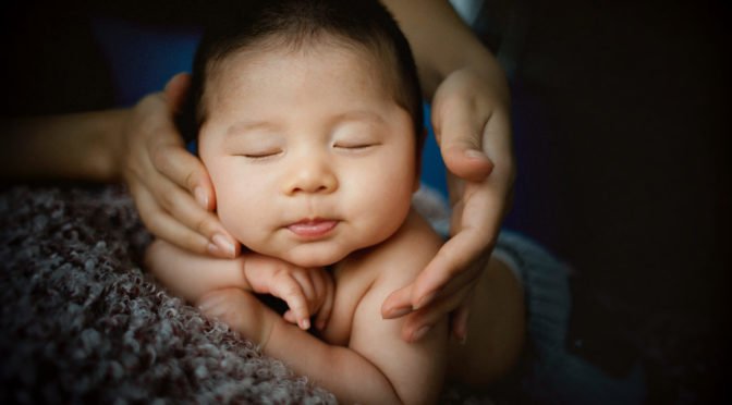Dica para aplicar reiki em crianças de forma mais eficaz